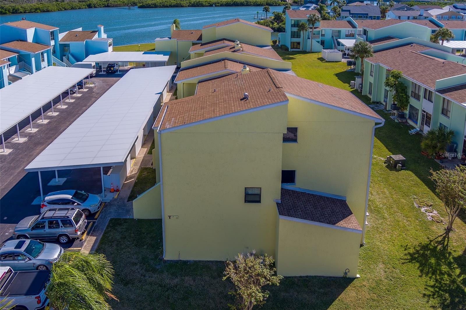 1 Windrush Blvd #28 photo 2