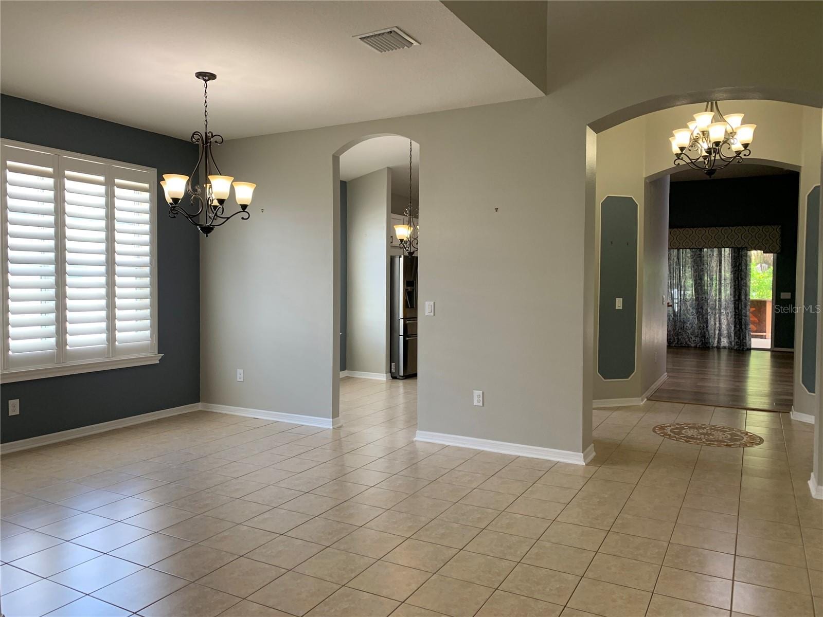 10308 Holland Rd photo 4