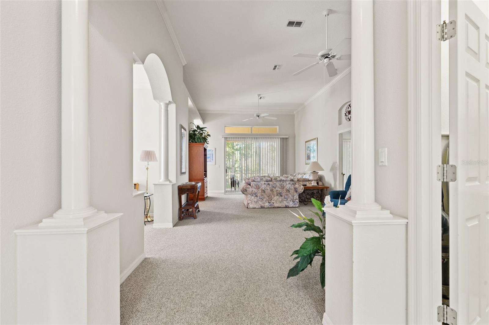 10199 Holly Berry Dr photo 5