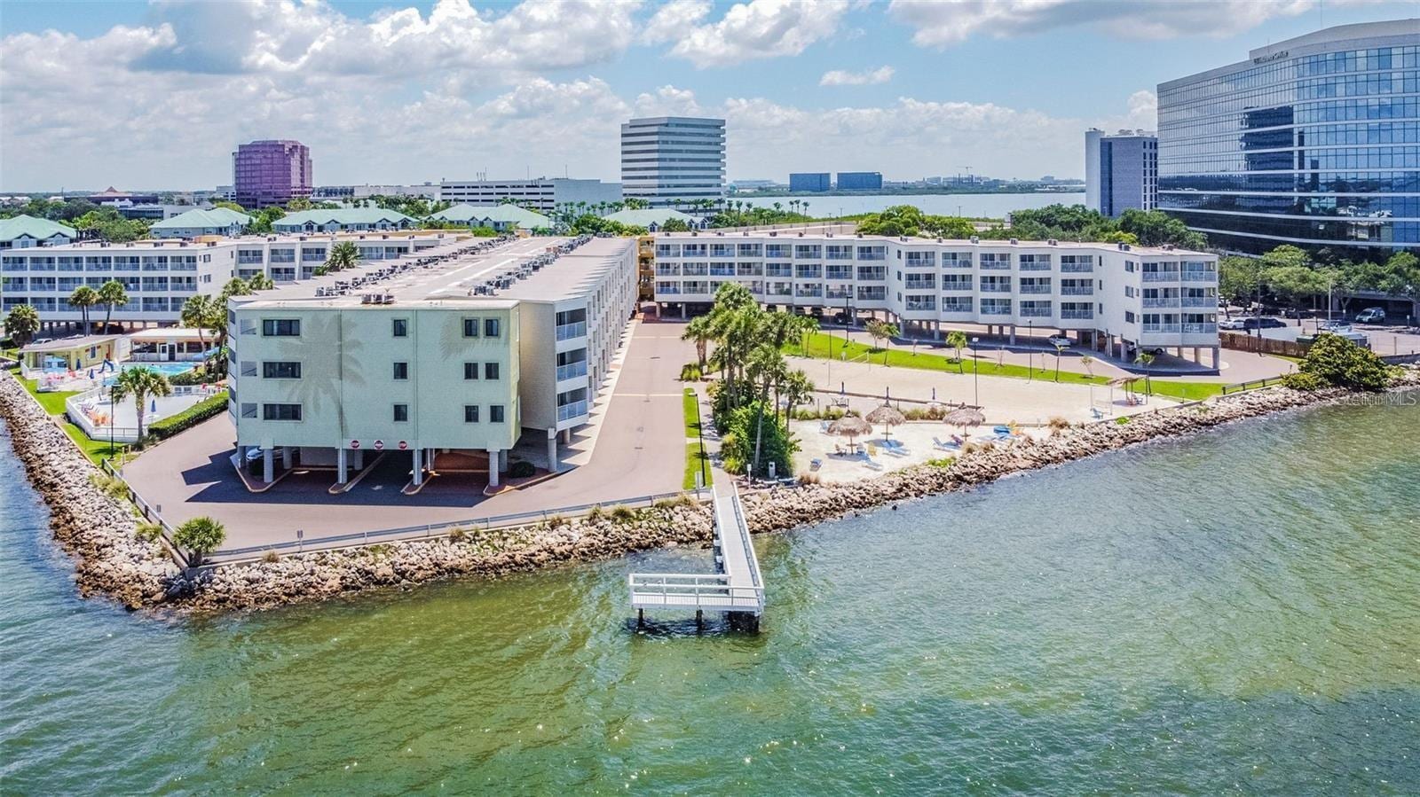 2506 N Rocky Point Dr #305 photo 2