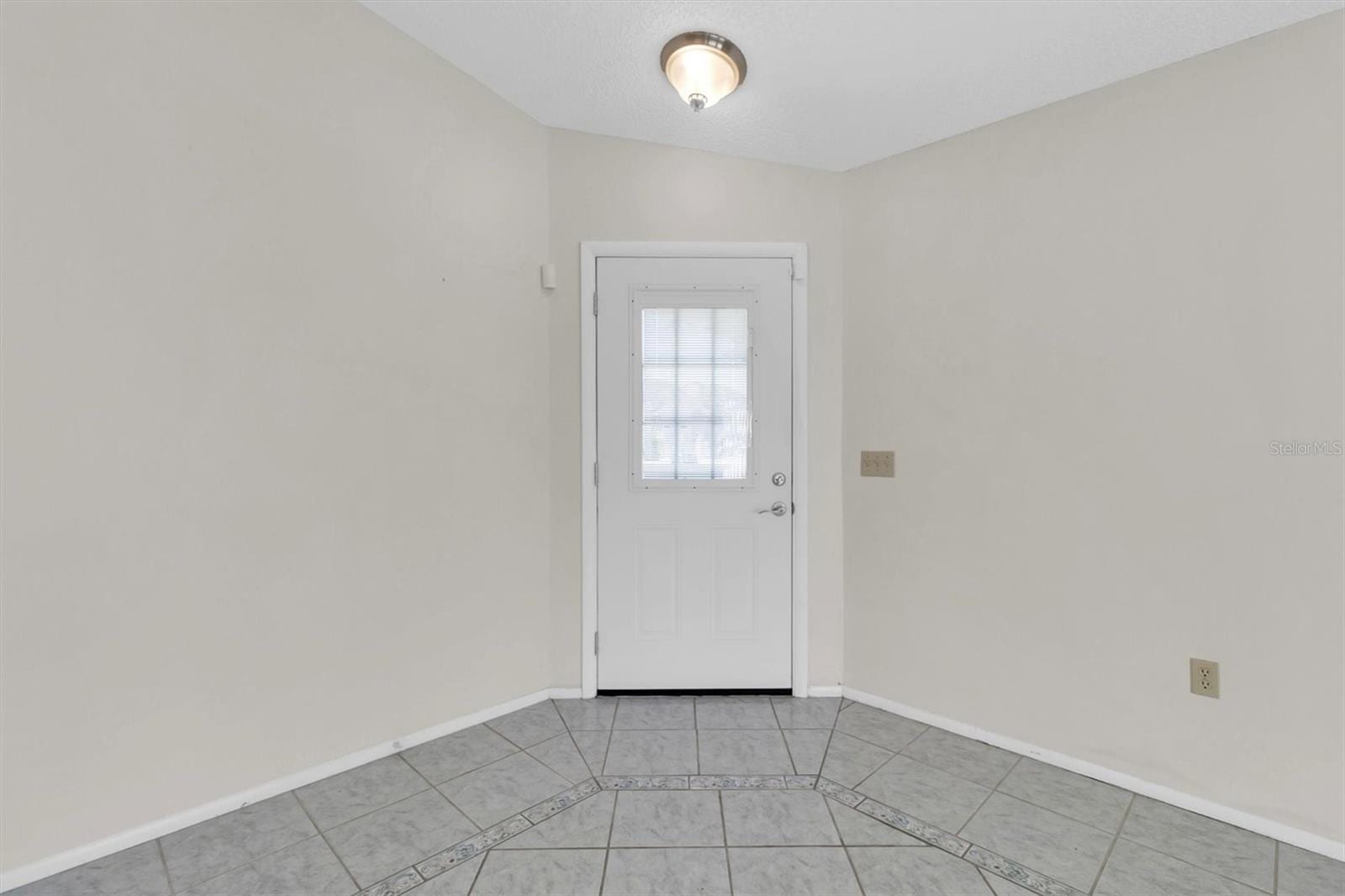 4739 Carrington CT photo 3