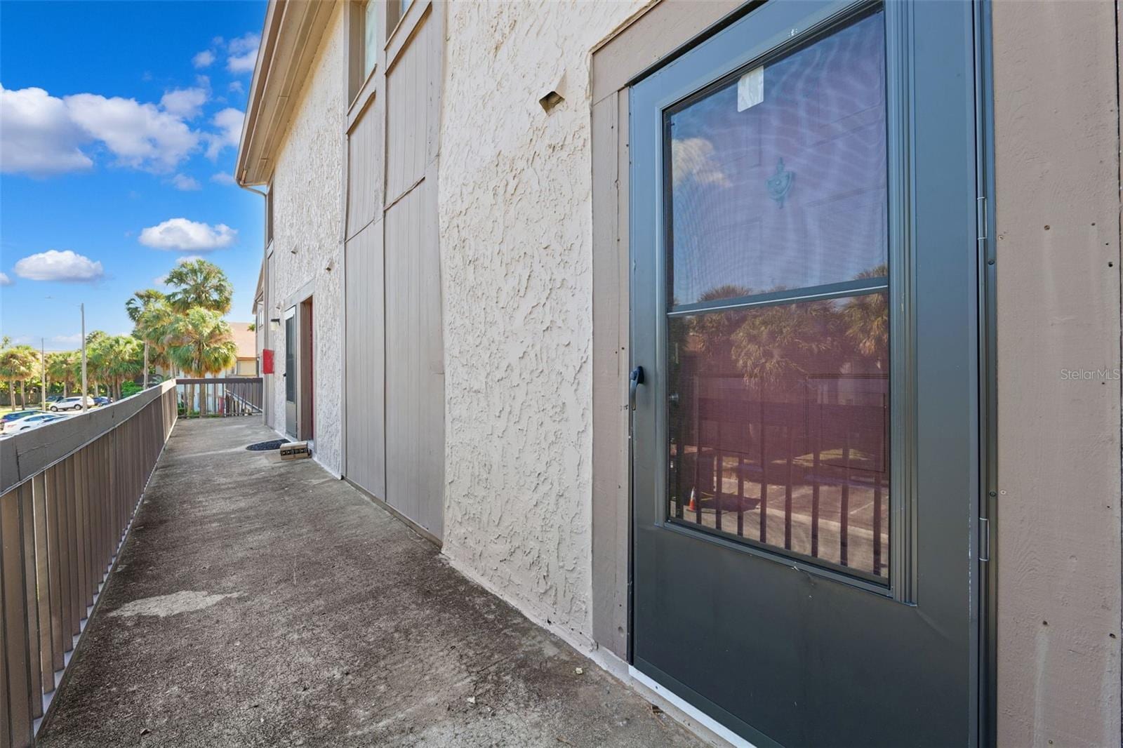 6321 Newtown Cir #21B7 photo 2