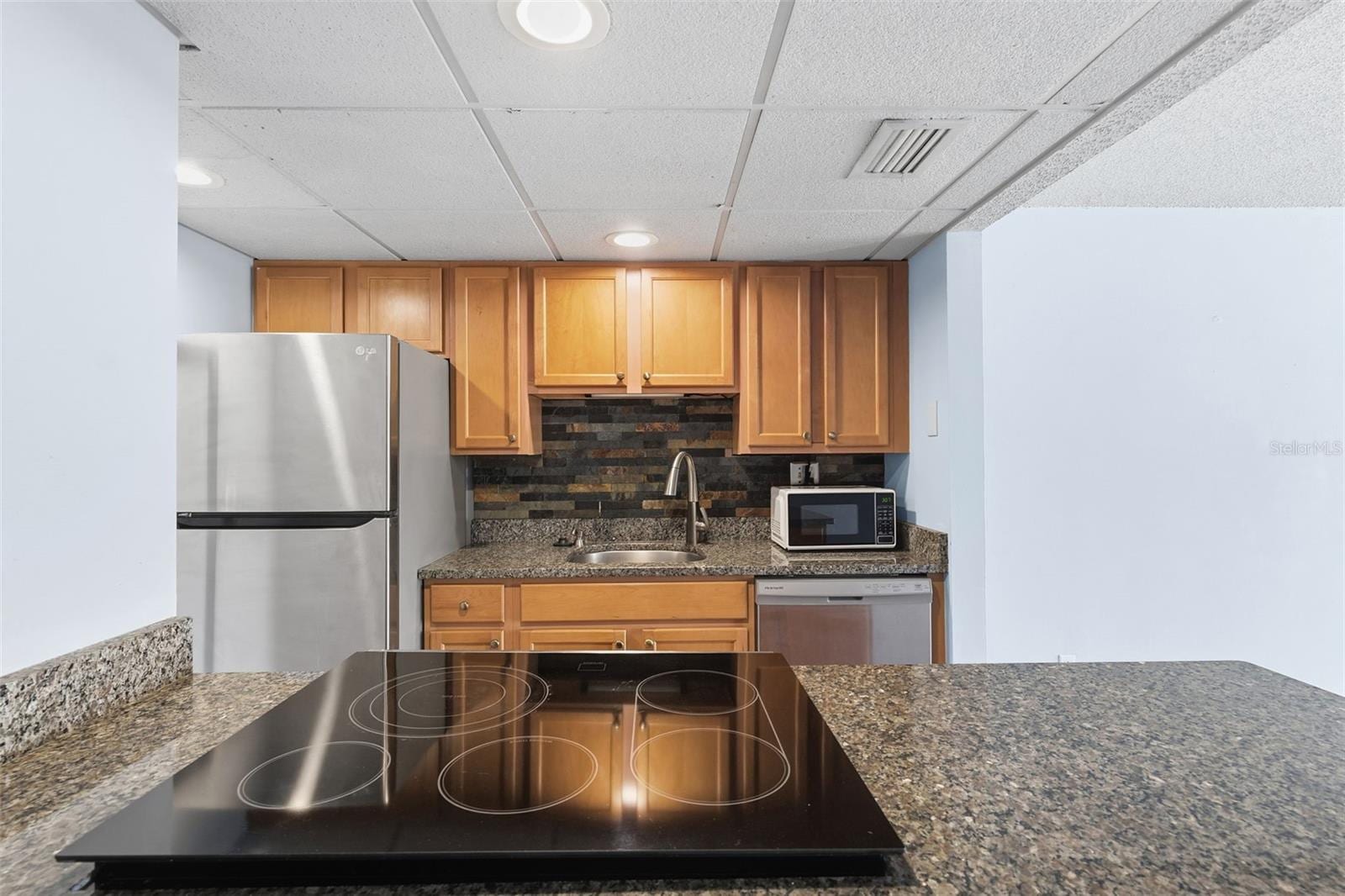 6321 Newtown Cir #21B7 photo 3