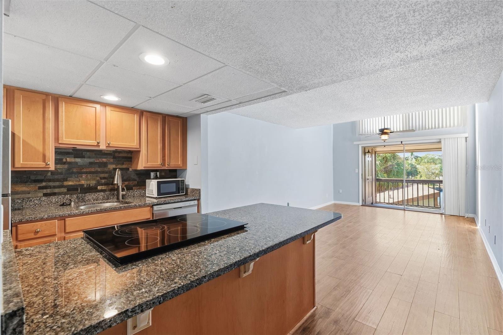 6321 Newtown Cir #21B7 photo 4