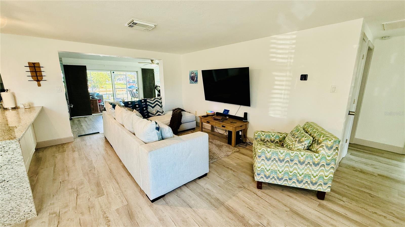 4926 Blue Heron Dr photo 2
