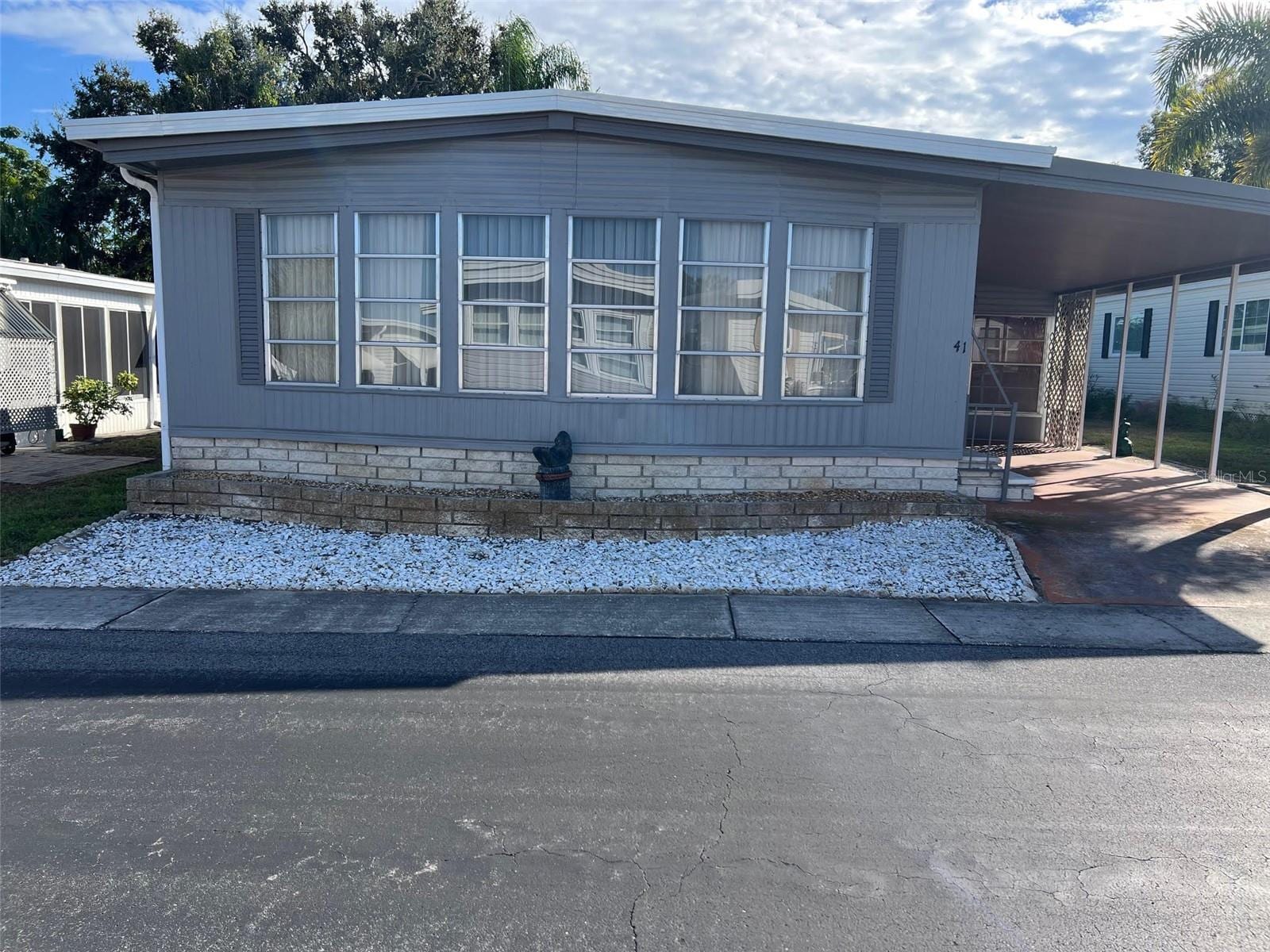 41 Royal Palm Cir photo 2