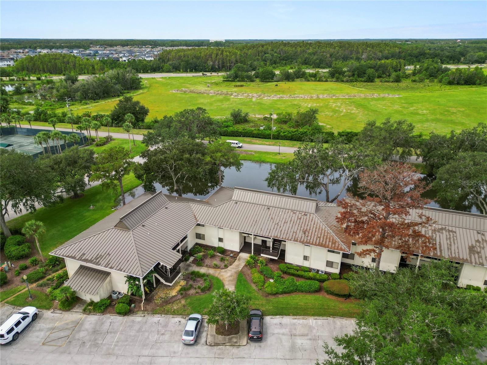 4947 MILL Pond Rd #3103 photo 4