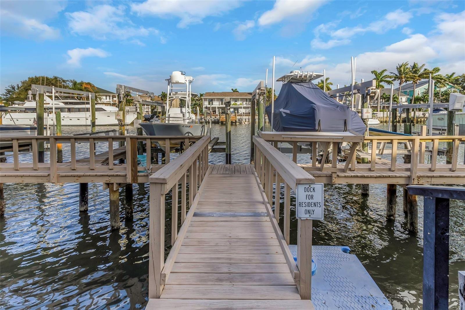 745 Pinellas Bayway S #207 photo 4