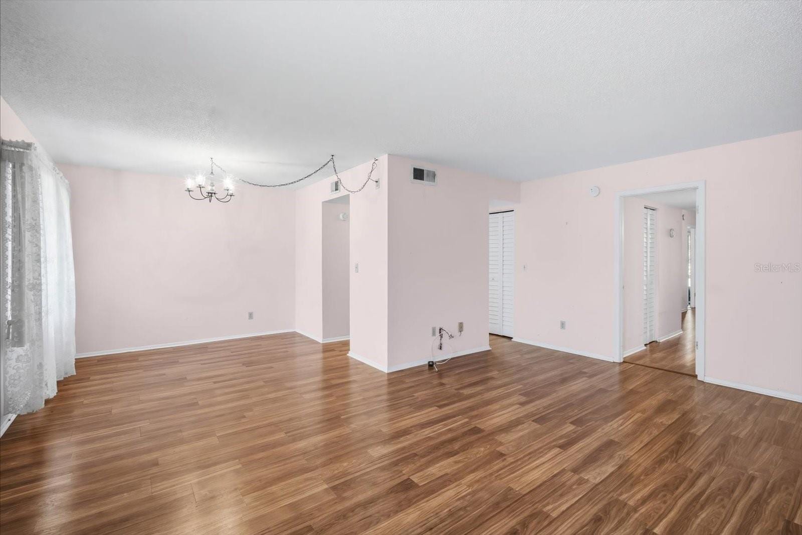 4910 Bay St NE #105 photo 5