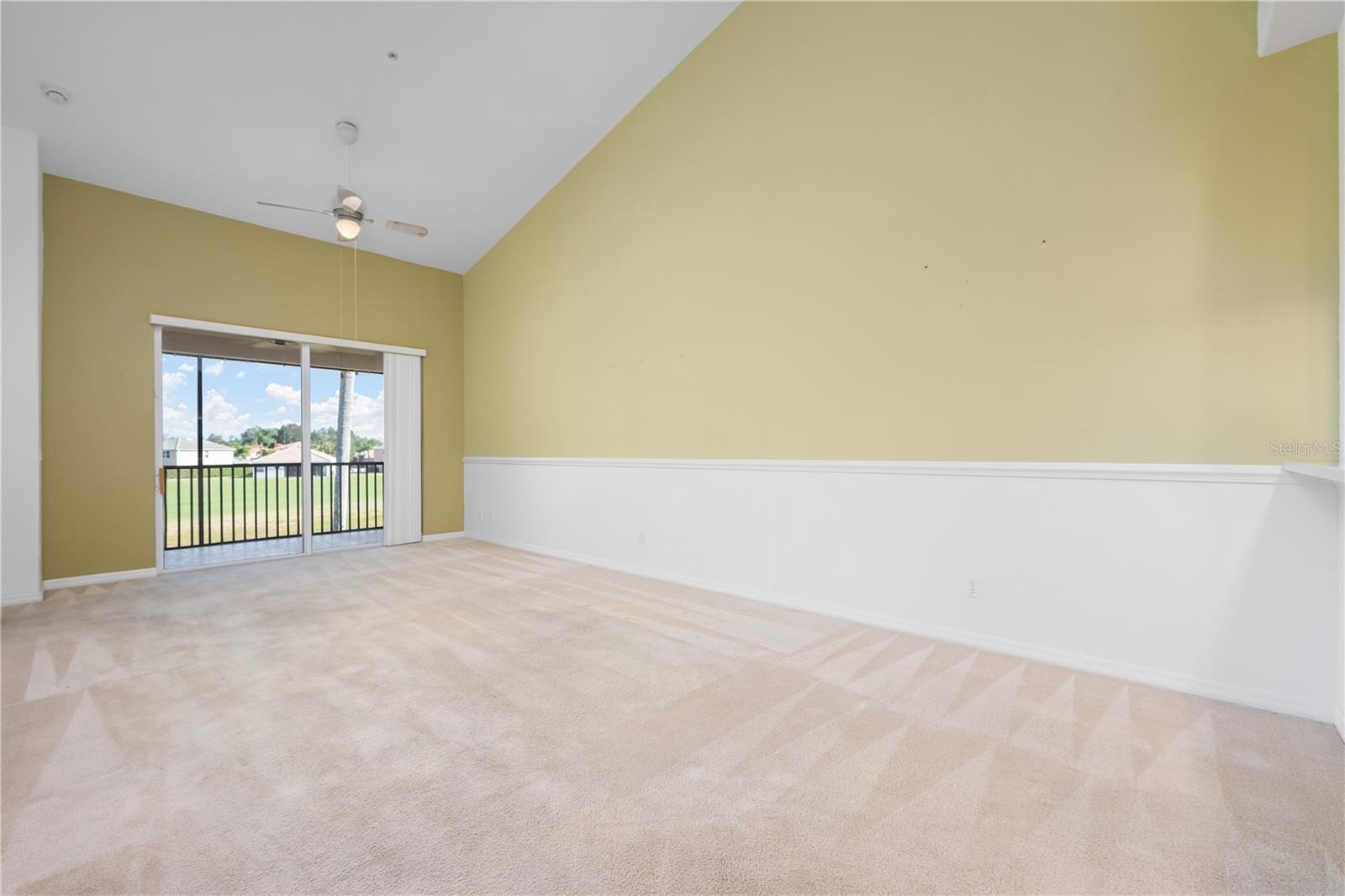 915 Fairwaycove Ln #204 photo 4