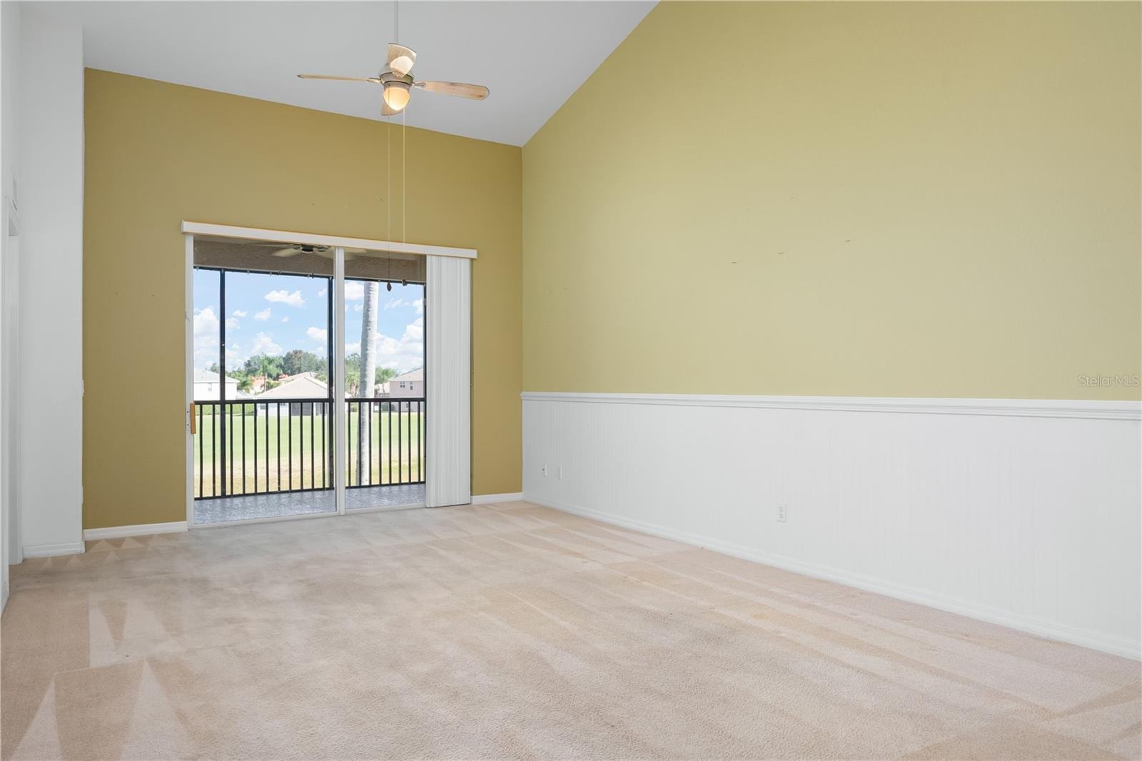915 Fairwaycove Ln #204 photo 5