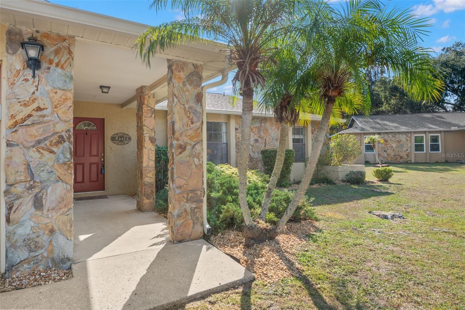 110 Meadowcross Dr photo 5