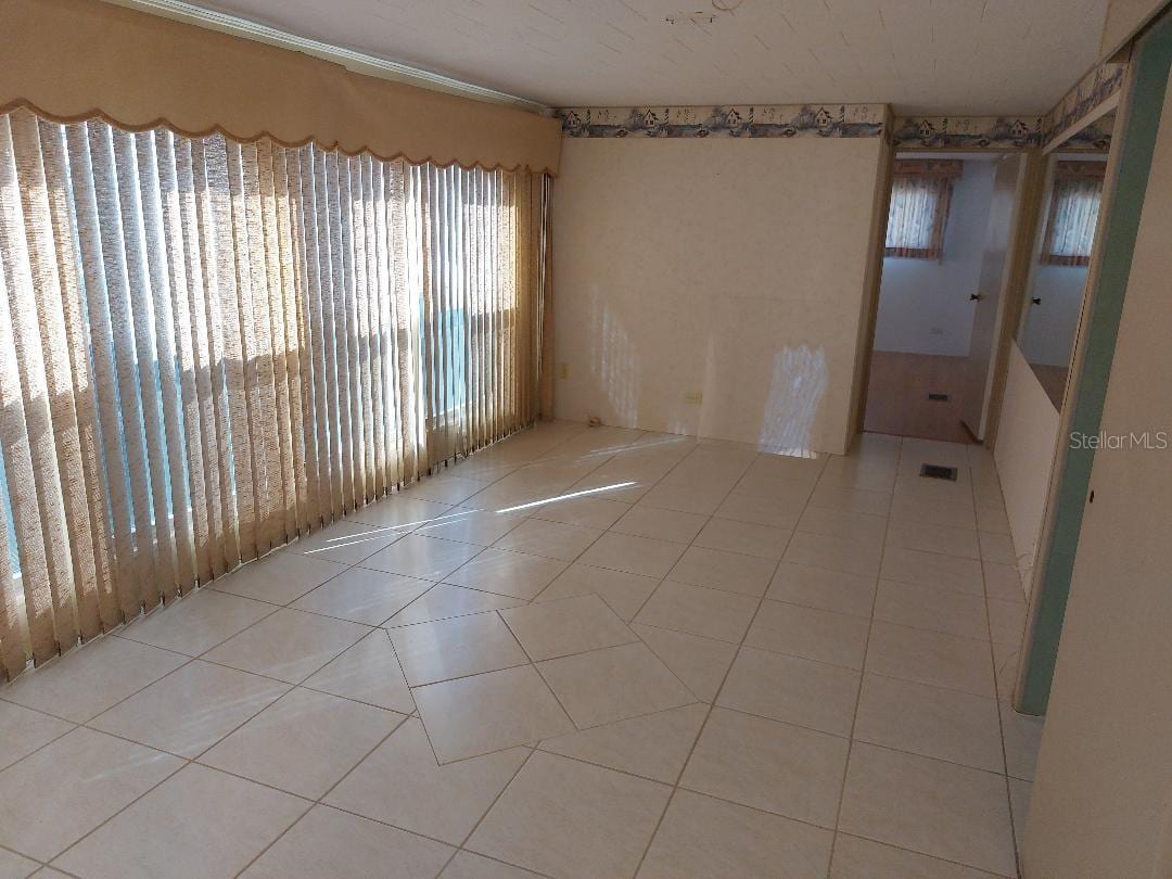 269 Salem Ave #9 photo 3
