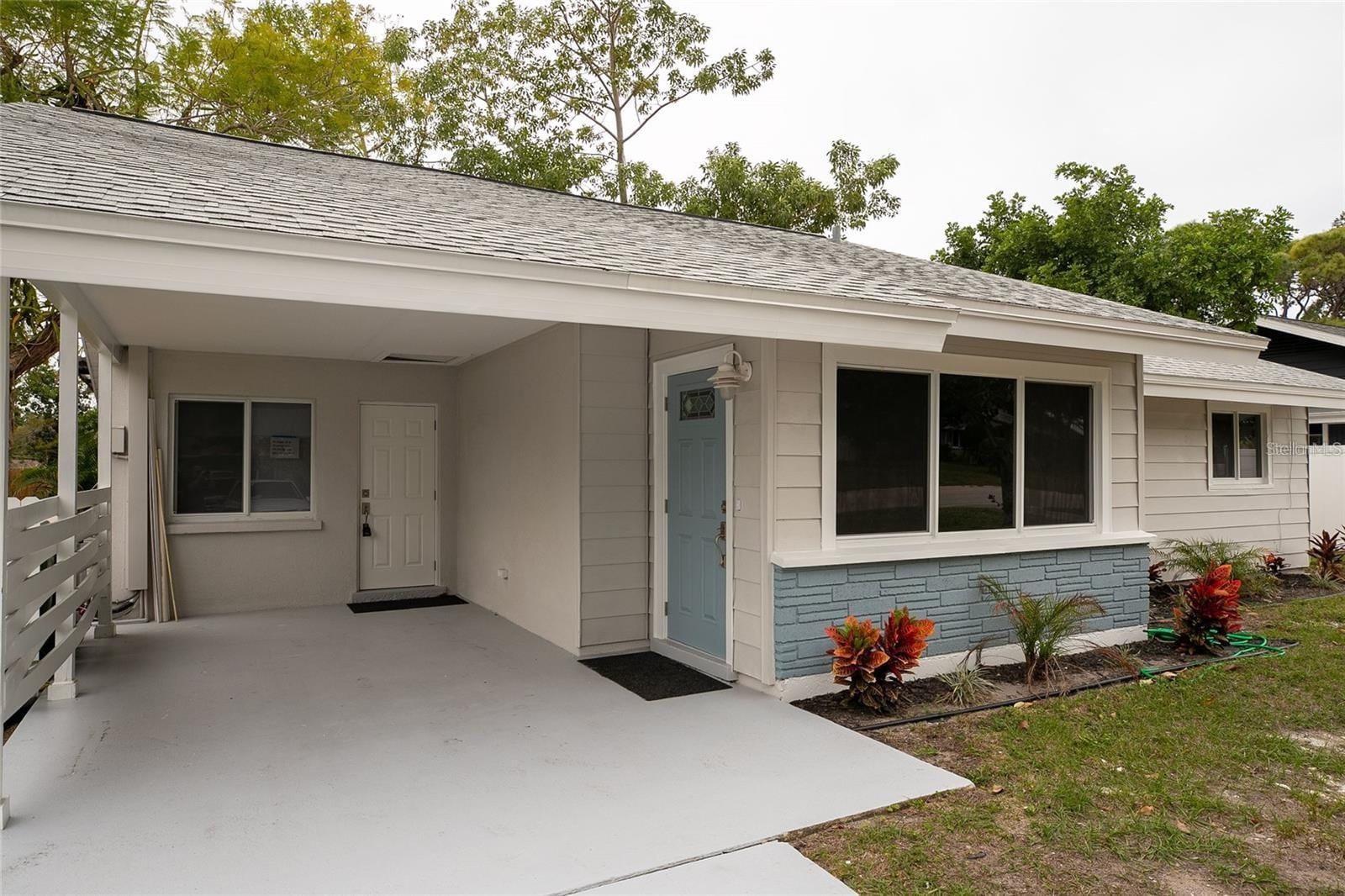 2722 Nancy St photo 2