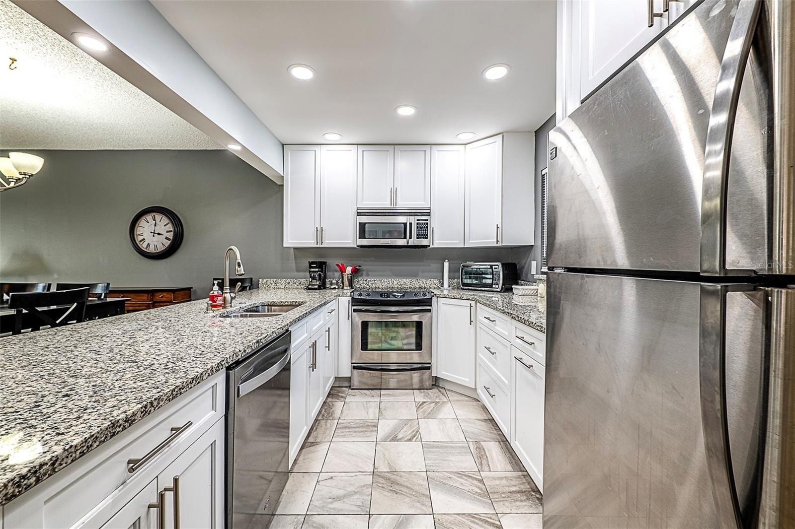 10215 Regal Dr #14 photo 3
