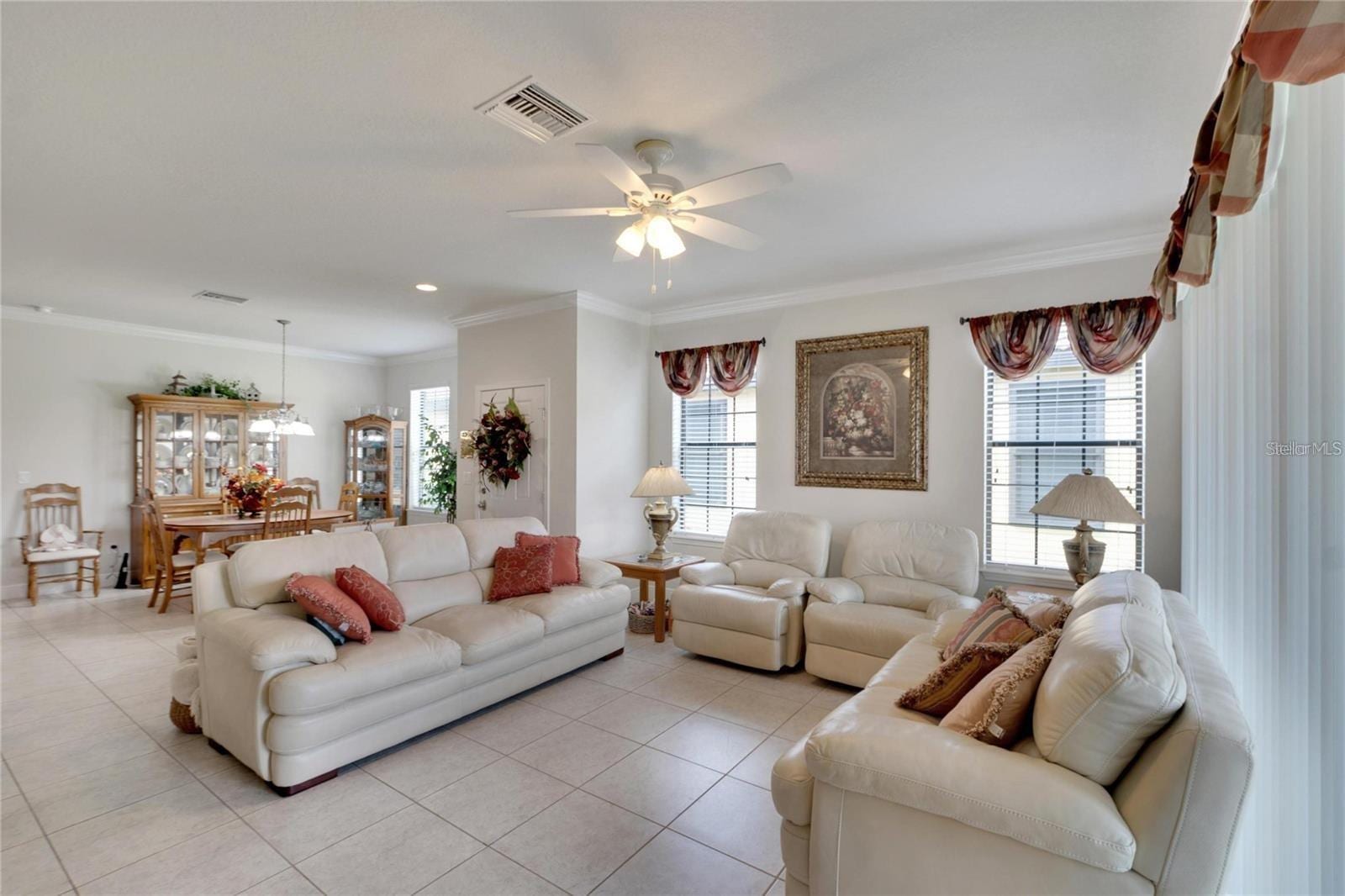5648 Sunset Falls Dr photo 3