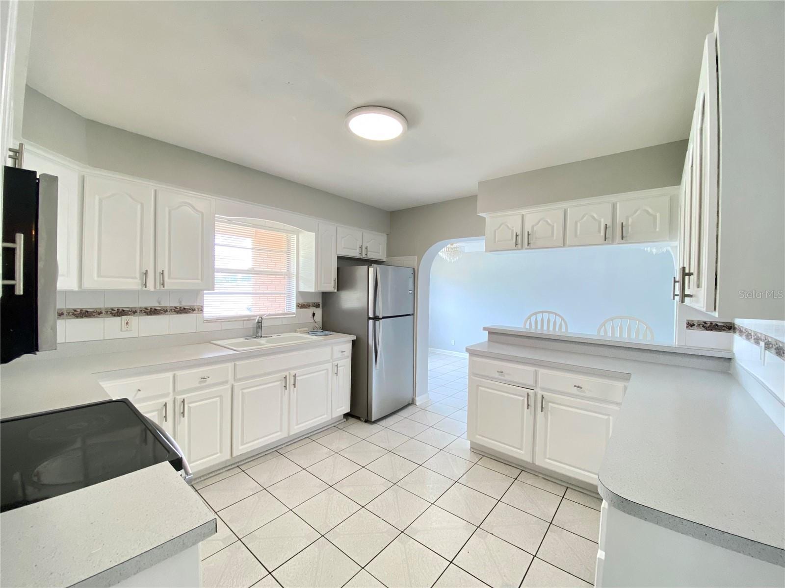 3112 W Tampa Bay Blvd photo 3