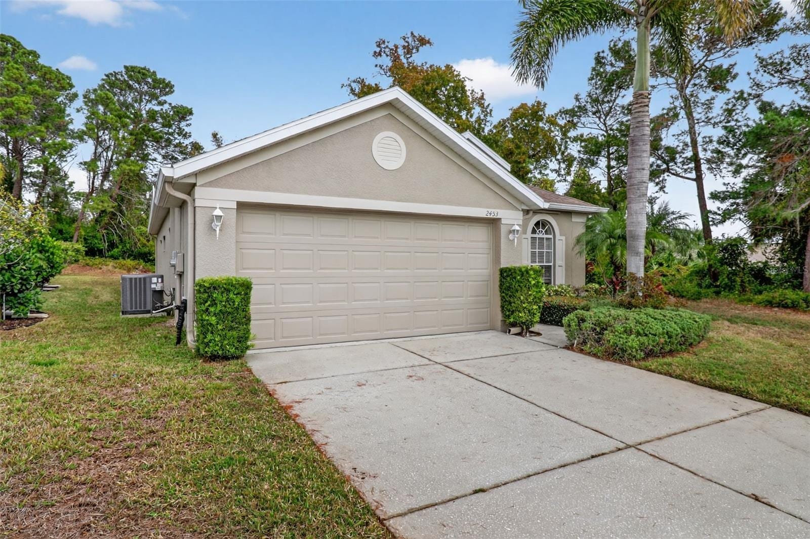2453 Pleasant Hill Ln photo 2