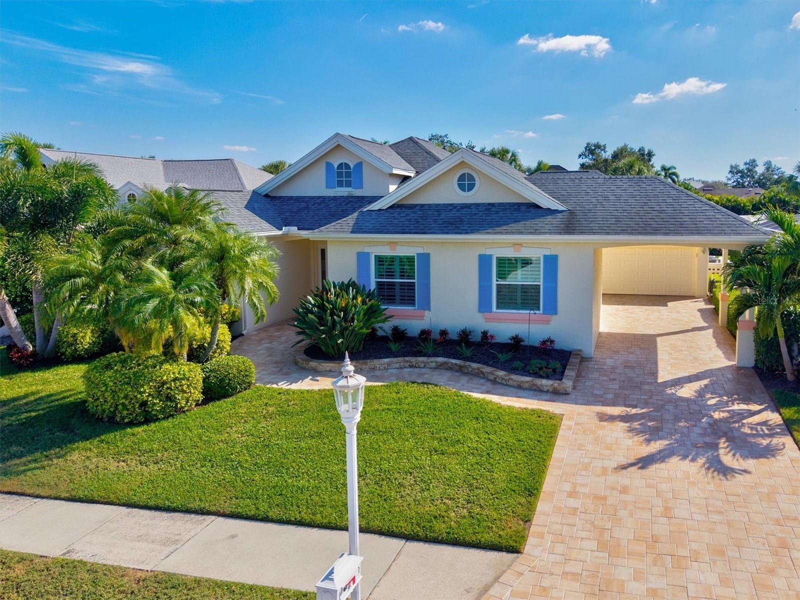 4616 Swordfish Dr photo 3