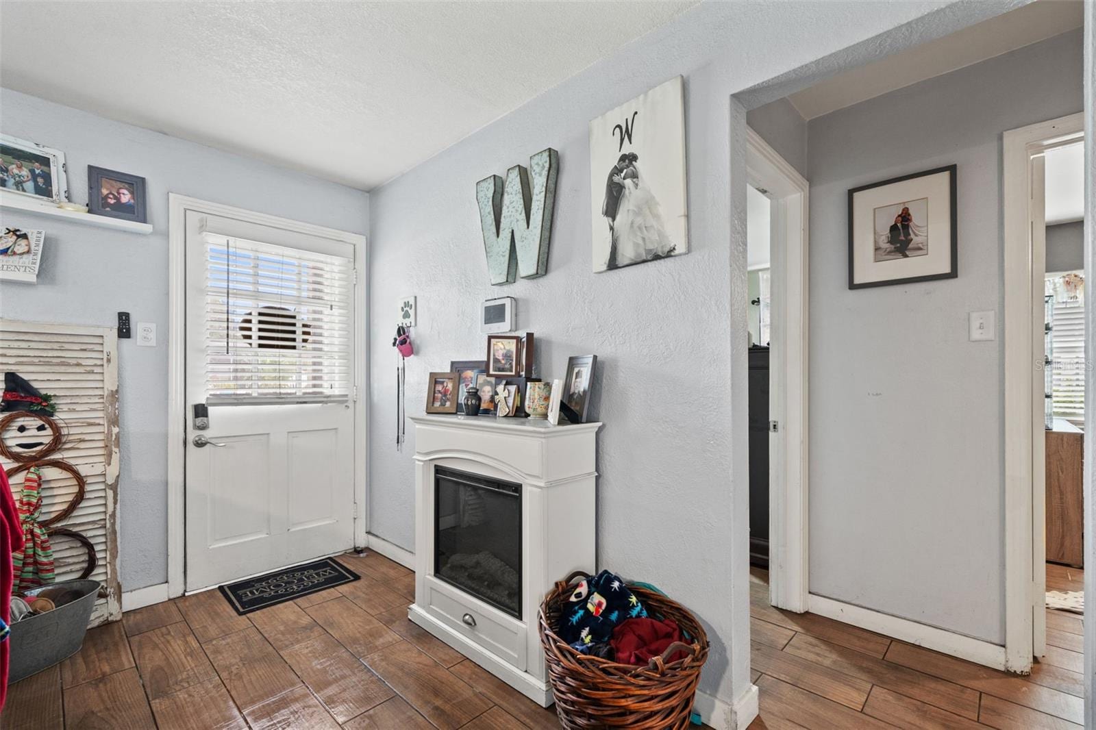 37738 Amelia Ave photo 5
