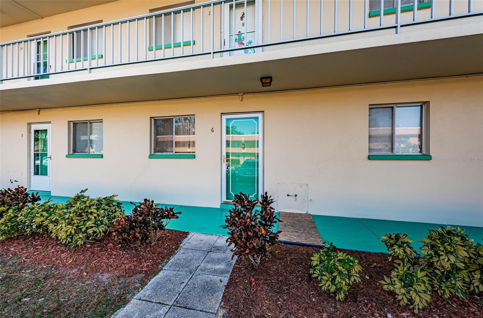 2001 Greenbriar Blvd #6 photo 4