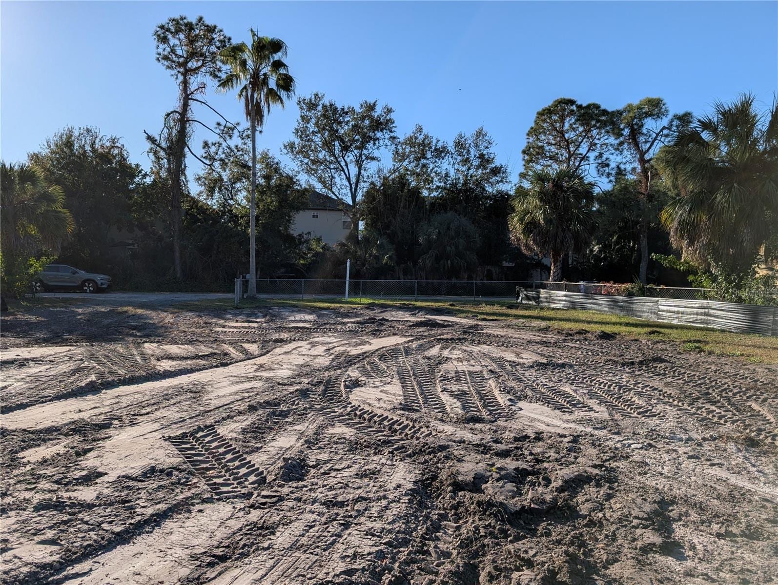 1331 Mentone Dr NE photo 3