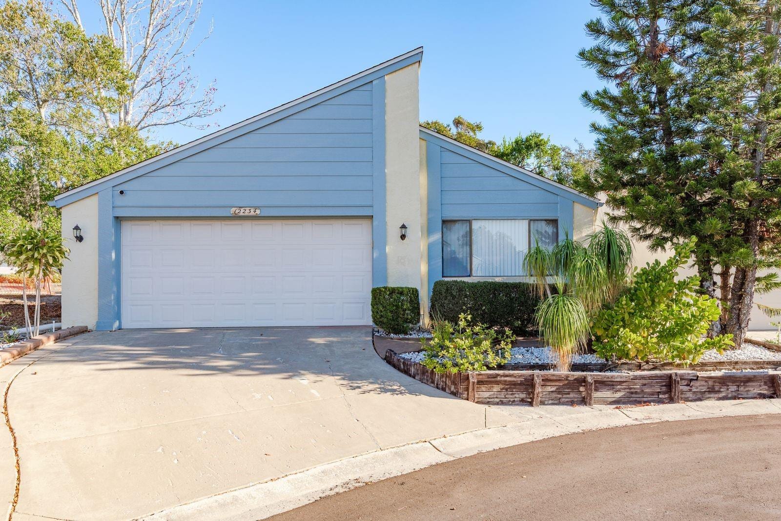 12234 Cider MILL Ln photo 2