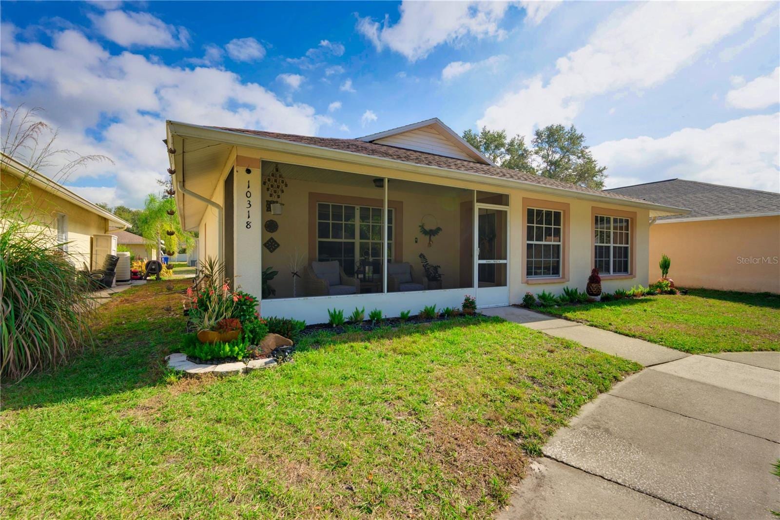 10318 Summerview Cir photo 4