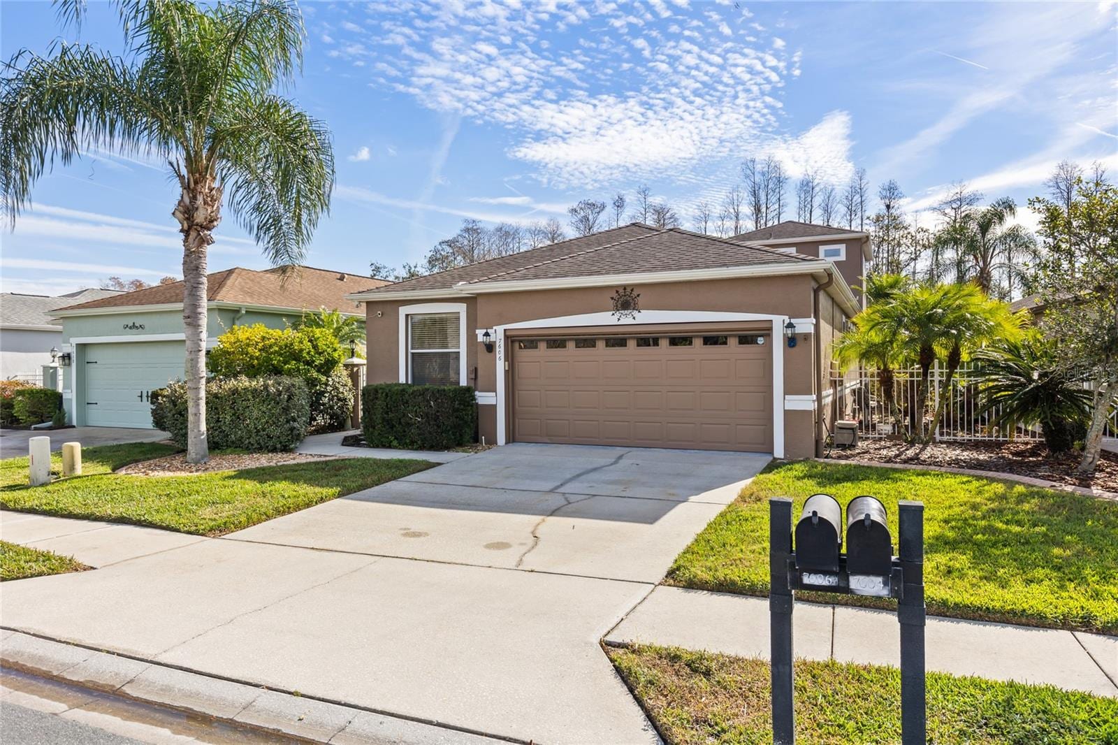 7606 Berna Ln photo 3