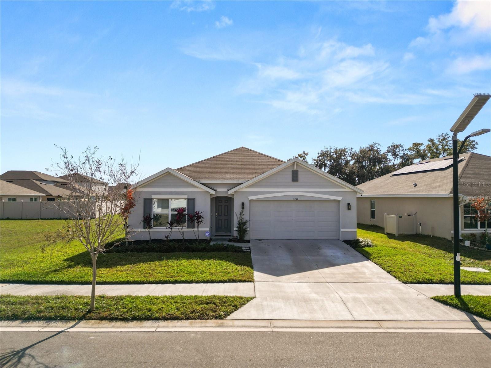 3707 Capri Coast Dr photo 2