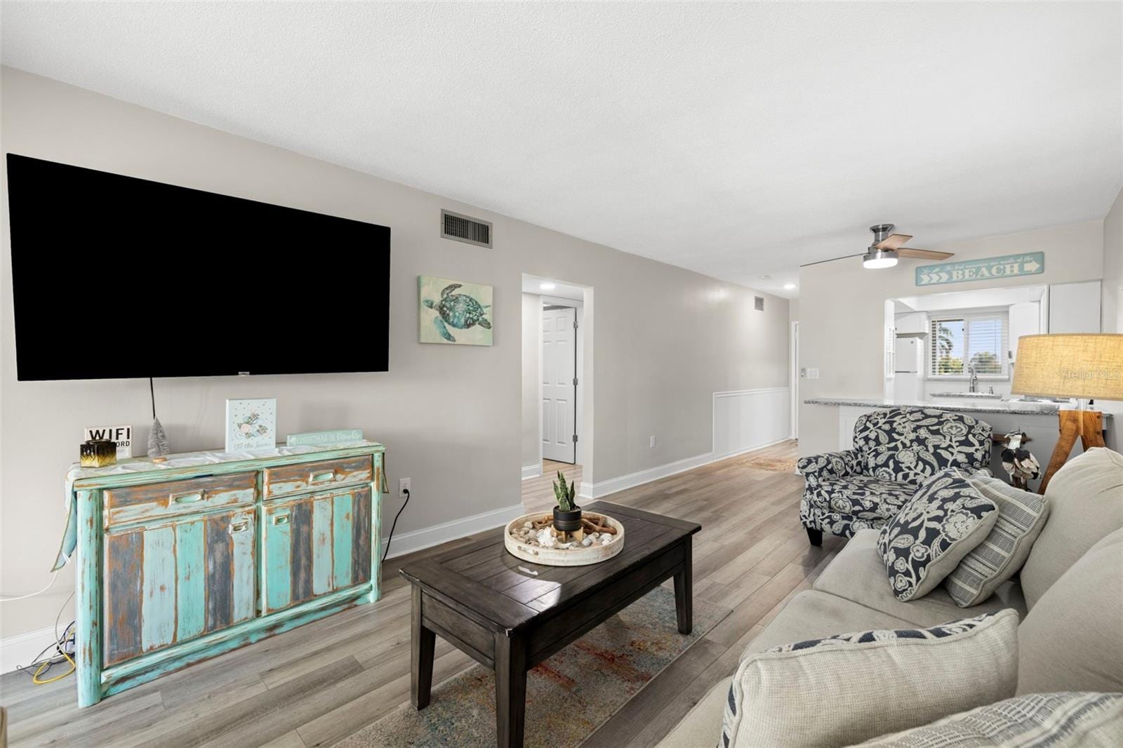 6767 Sunset Way #206 photo 4