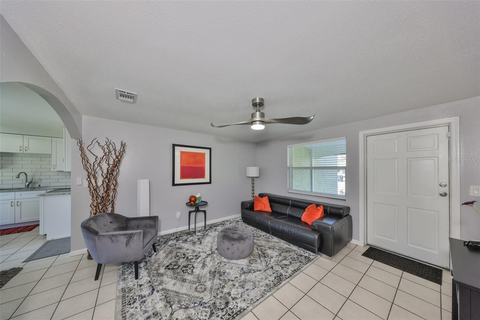 6025 Florida Cir S photo 4