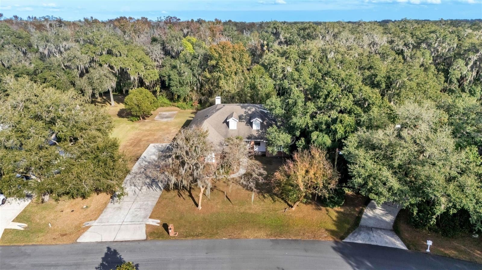 1345 Longoak Dr Dr N photo 5