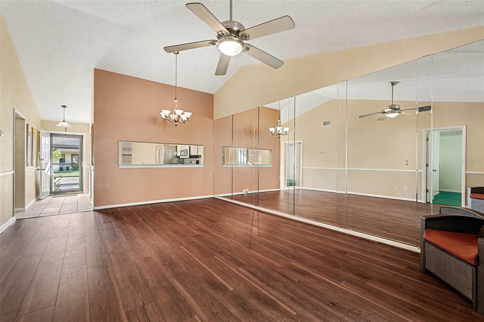 38345 Cottonwood Pl #38345 photo 4