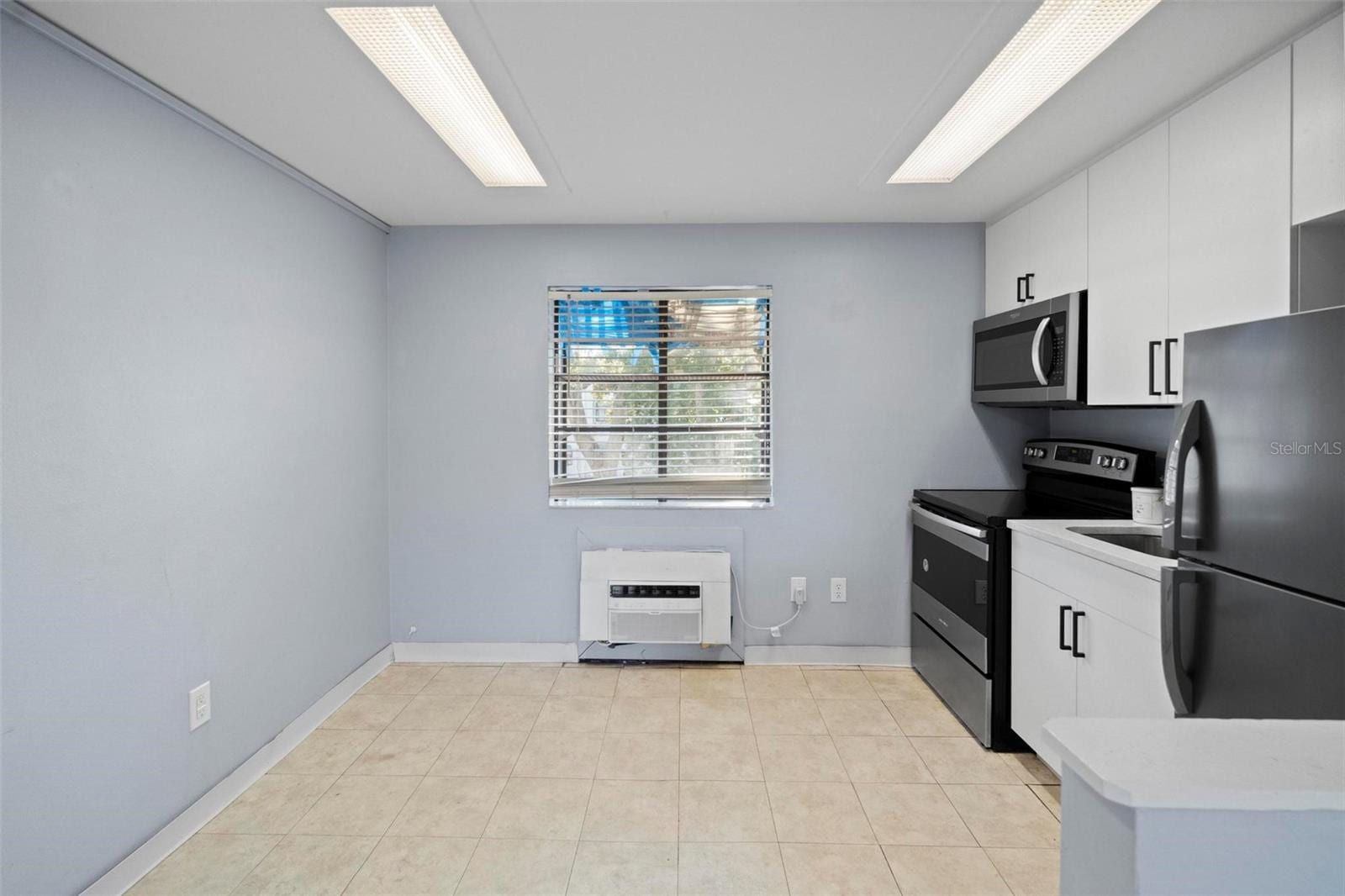 2142 Bradford St #323 photo 4