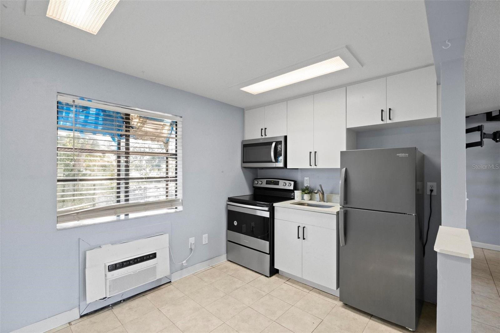 2142 Bradford St #323 photo 5