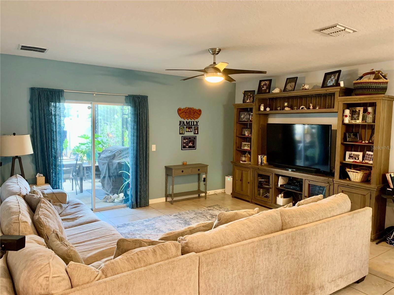 4935 Reflecting Pond Cir photo 5