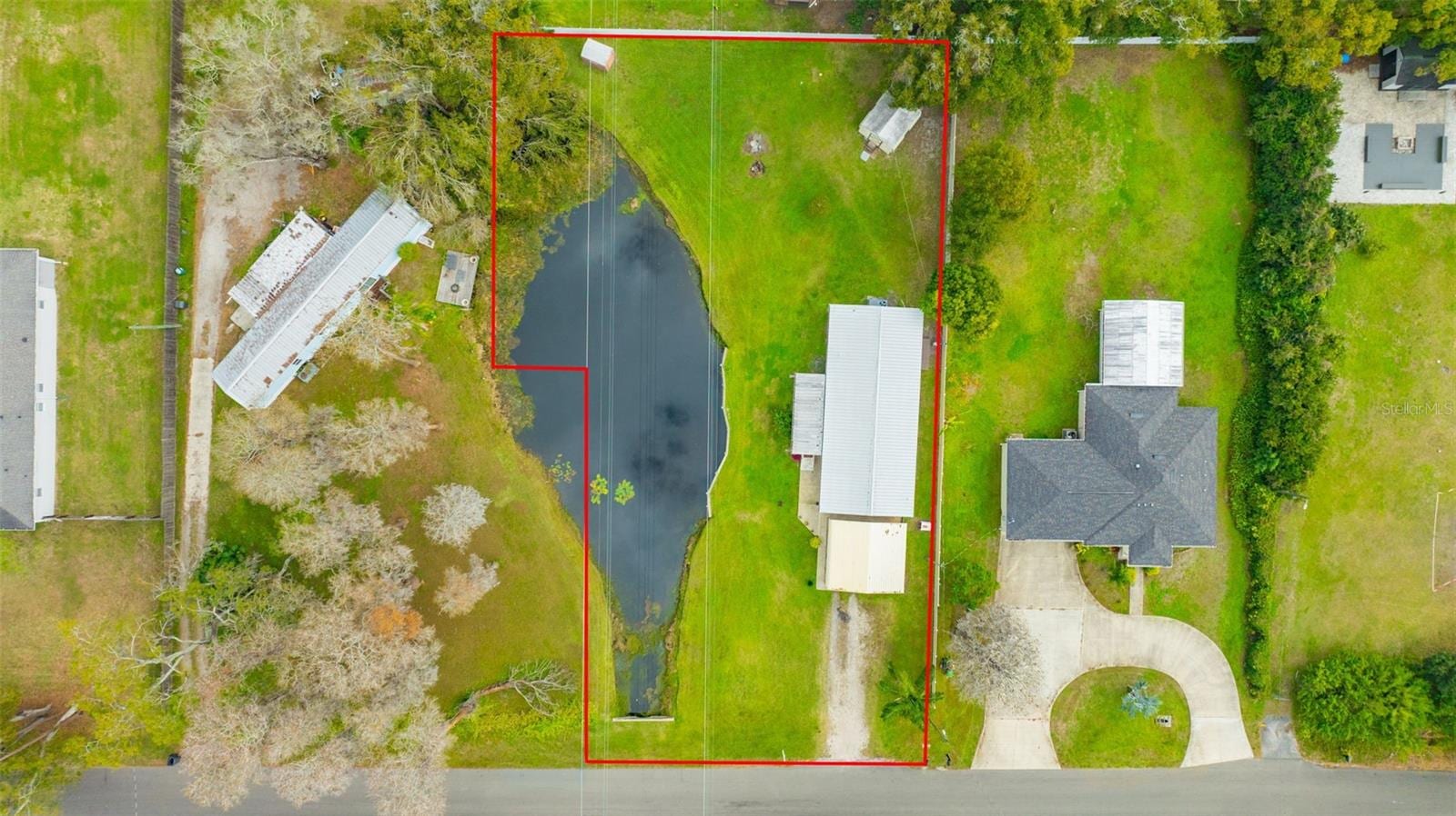 15615 Willowdale Rd photo 4