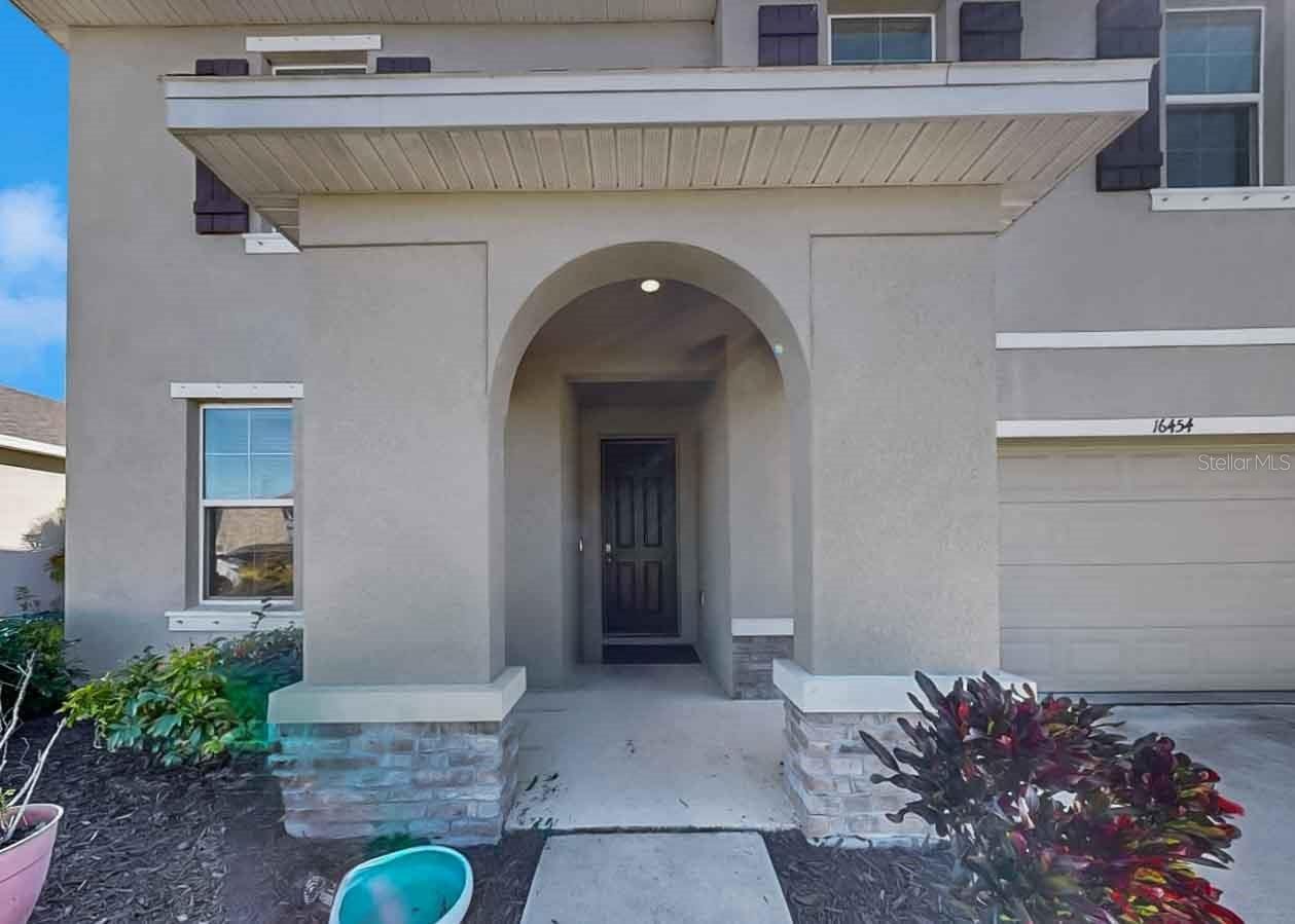 16454 Woodside Gln photo 4