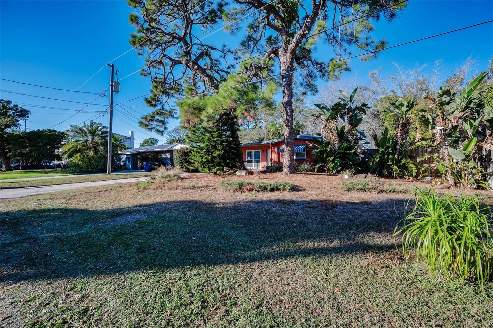 406 Orchid Ln photo 2