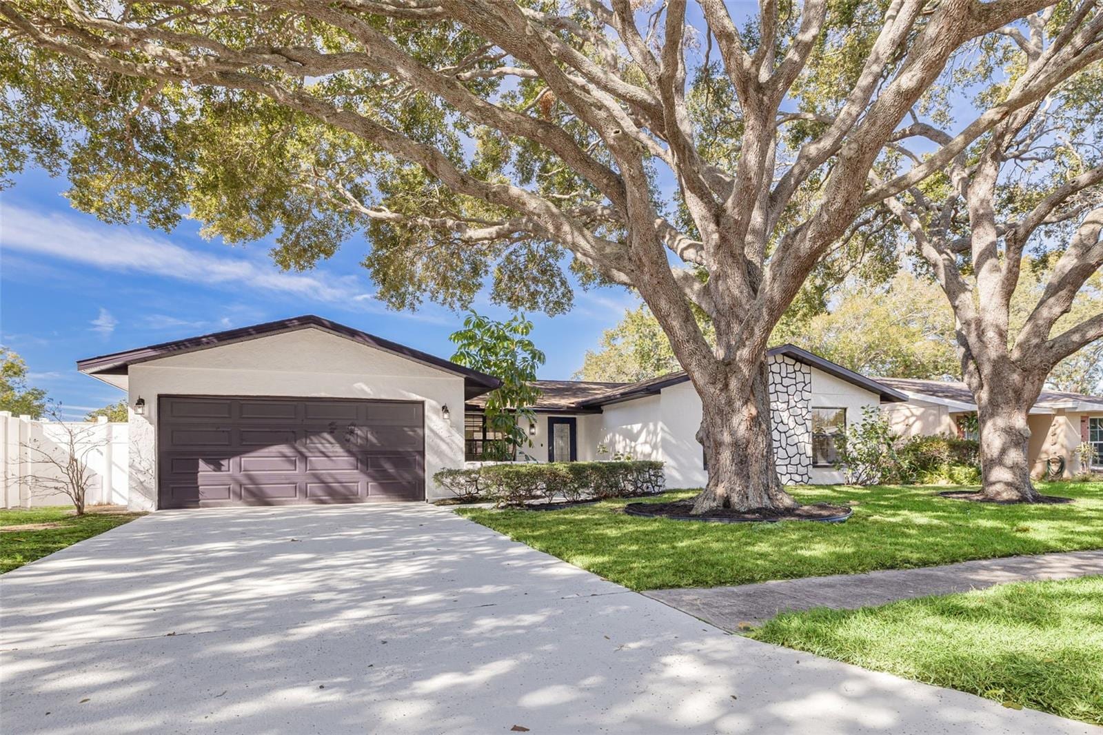 2034 58th Way N photo 3
