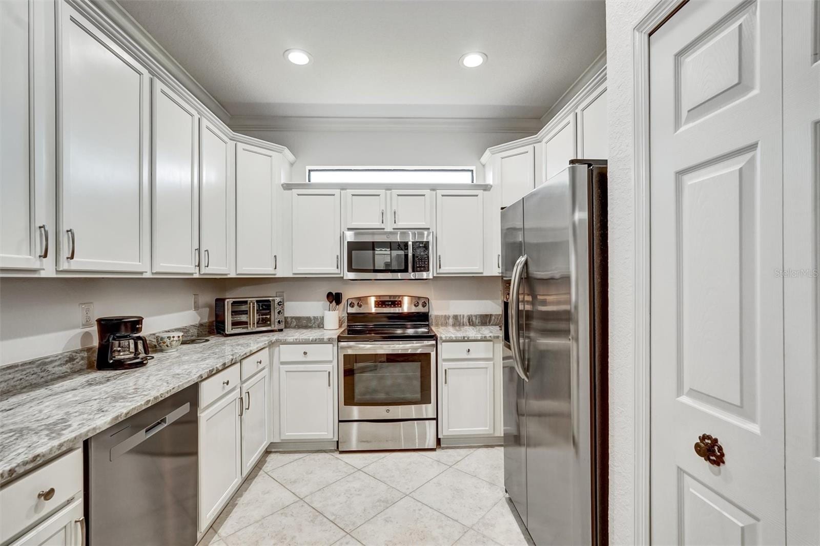 6509 Candlestick Dr photo 5