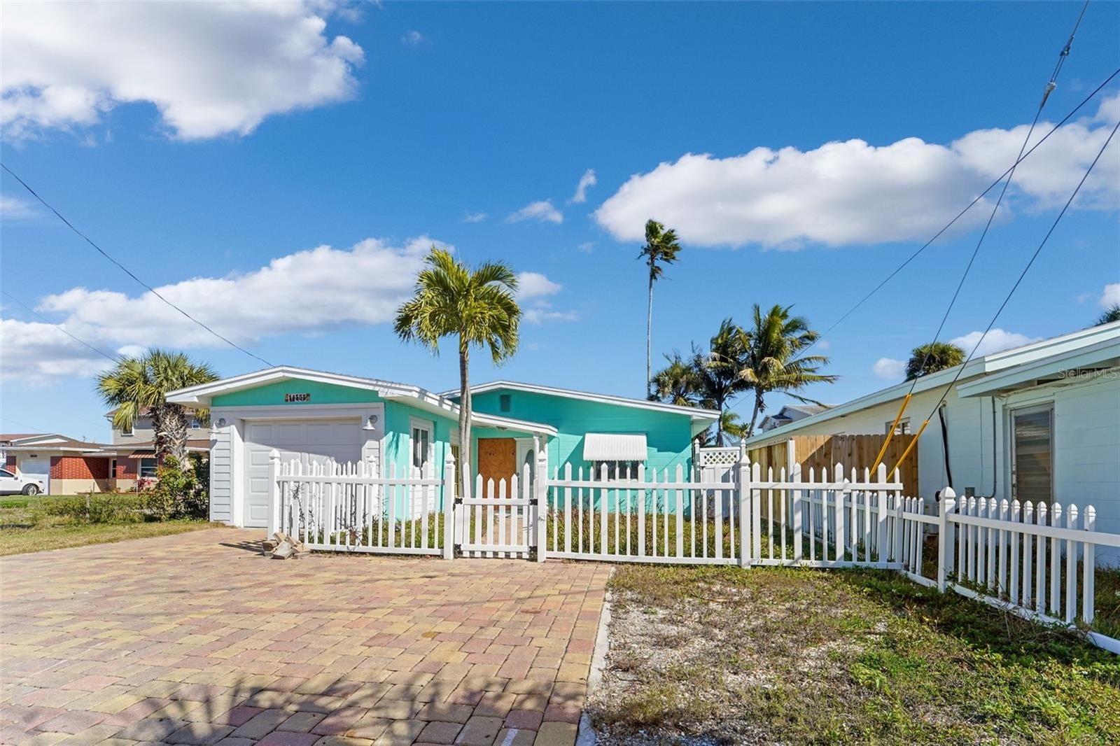14555 N Bayshore Dr photo 4