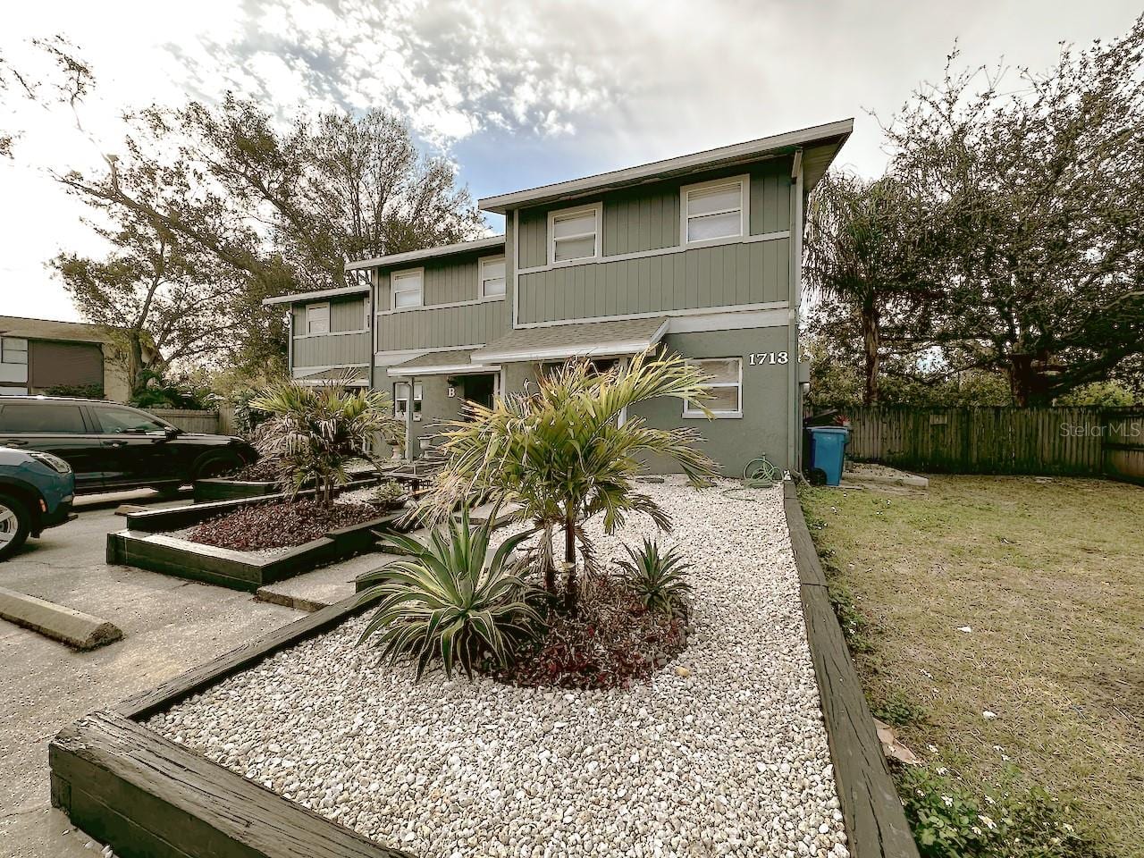 1713 Azalea CT #A photo 3