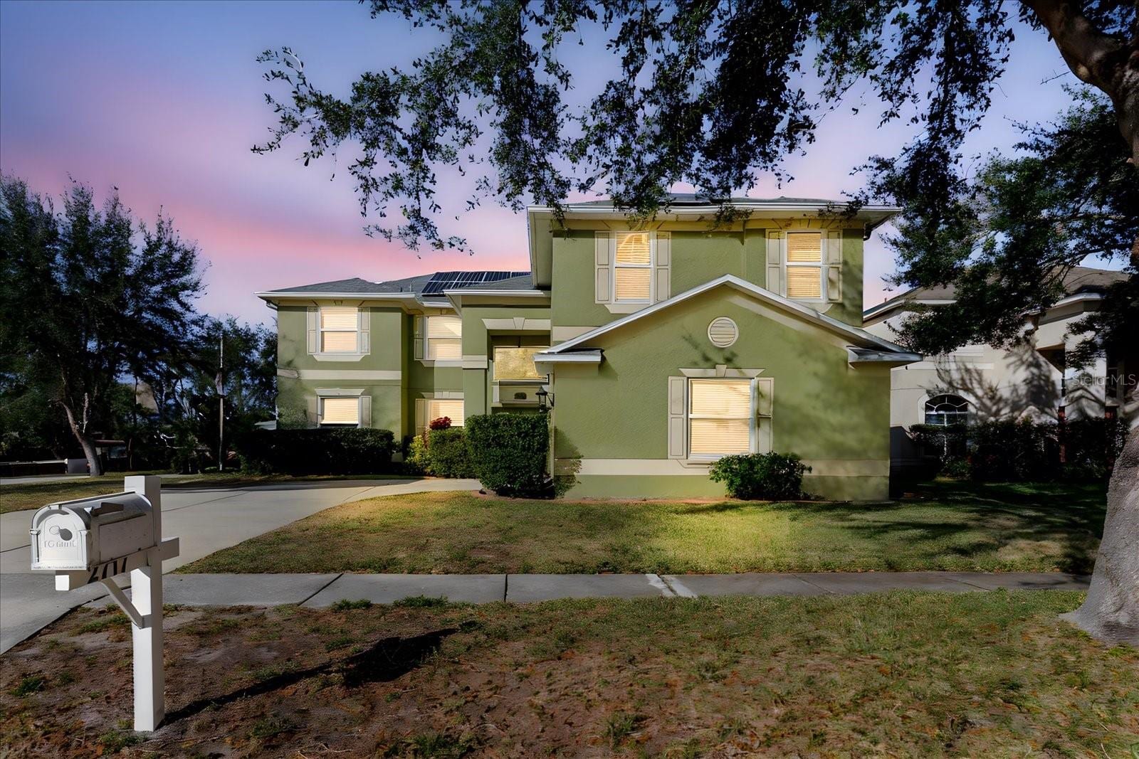 2717 Avon River Dr photo 3