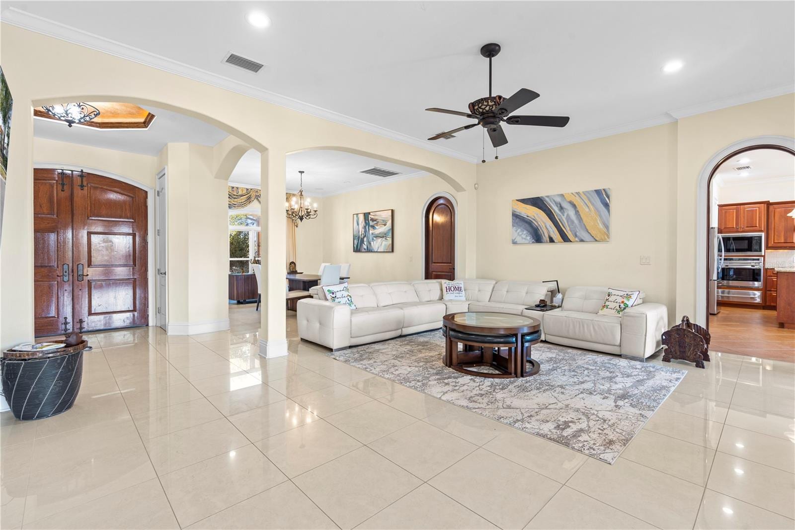3952 Versailles Dr photo 5
