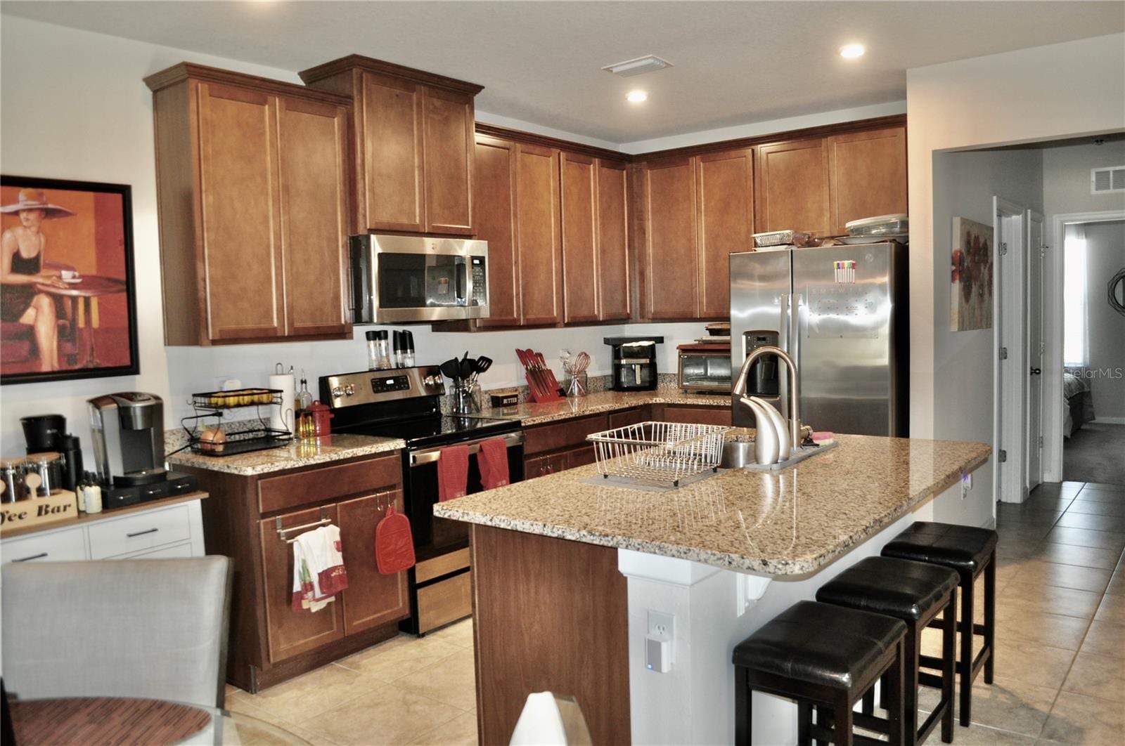 17945 Turning Leaf Cir photo 5