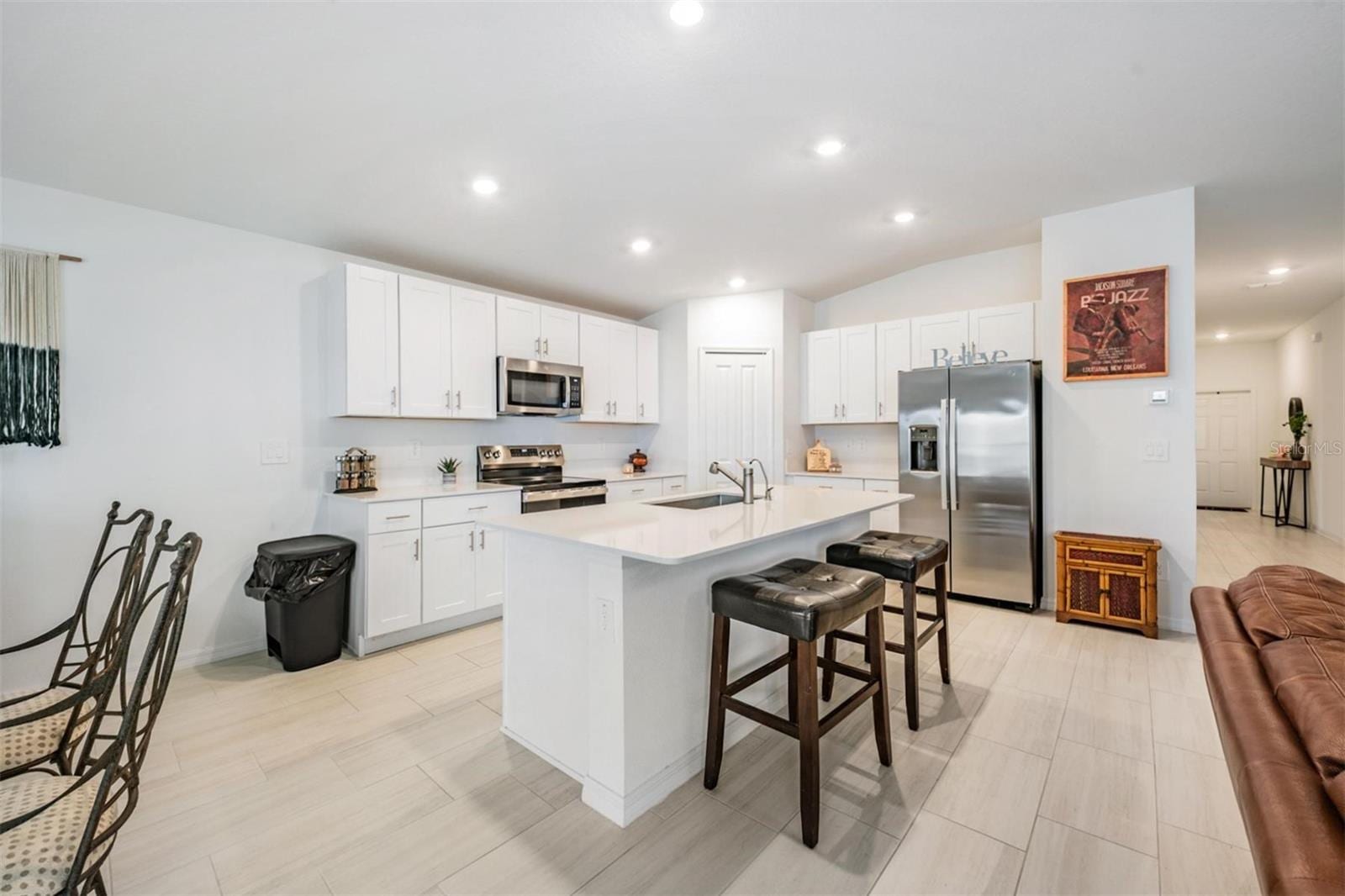 32325 Wishing Haven Dr photo 4