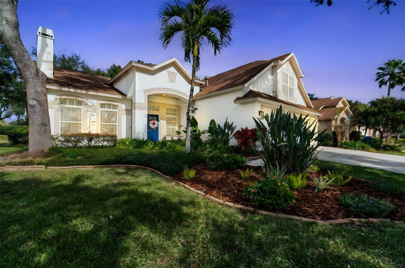 10122 Whisper Pointe Dr photo 3