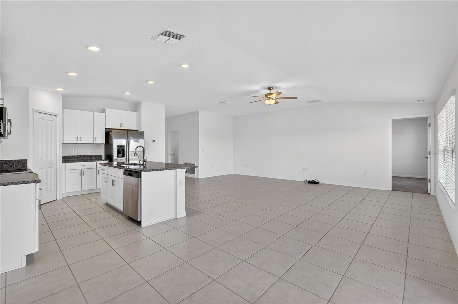 8598 Parsons Hill Blvd photo 4